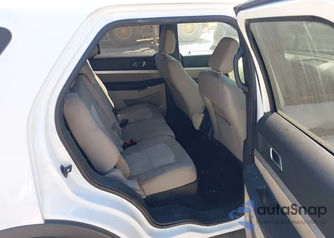 2018 Ford Explorer z USA, uszkodzony, nr VIN 1FM5K7B89JGC90349